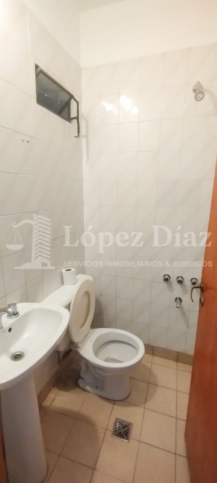 LOCAL COMERCIAL EN  ALQUILER EN LA  ZONA CENTRO DE ROSARIO DE LERMA 