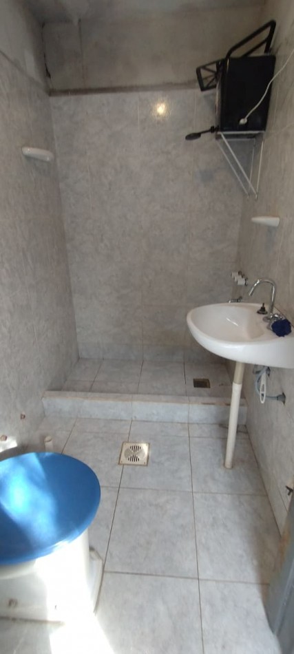  ¡CASA EN ALQUILER EN ROSARIO DE LERMA!